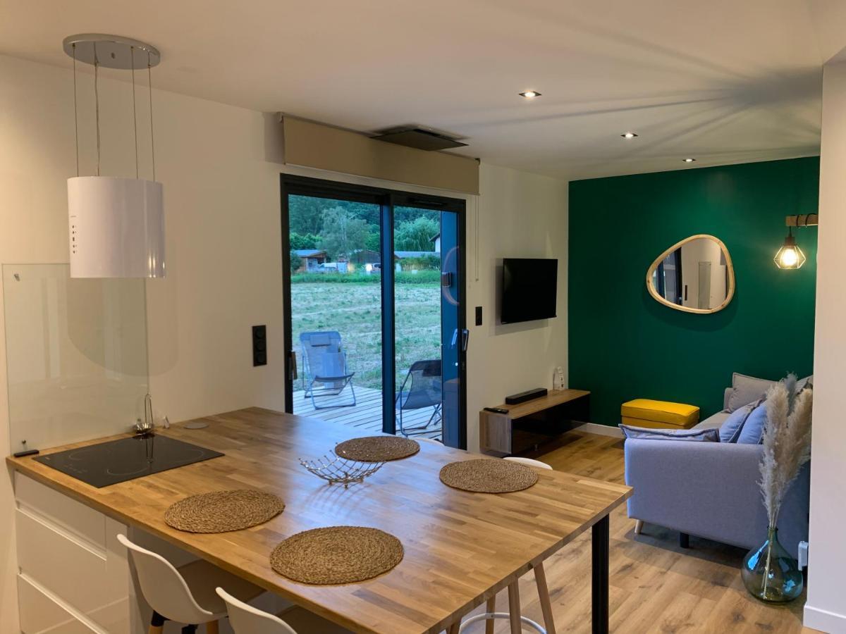 Charmant Logement Entre Lac Et Montagne Rochebrune  Bagian luar foto